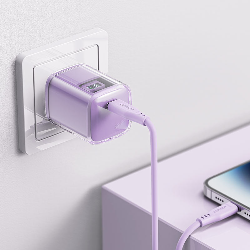 acefast-a55-pd30w-gan-usbc-charger-us-charging